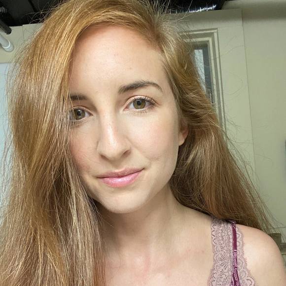 helenfox77